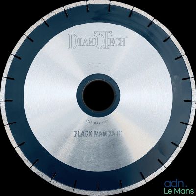 a picture of a black diamond blade on a black background