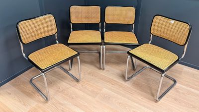 Dans le goût de BREUER, Suite de quatre chaises cannées noir… - Photo 1