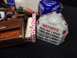 many different items that are sitting on a table