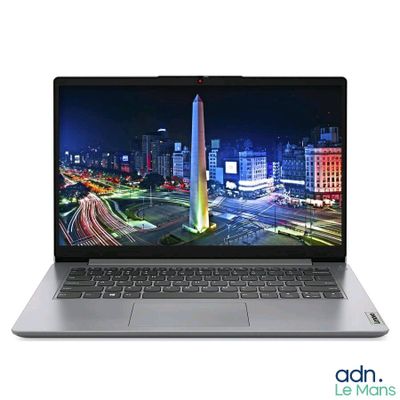 Ordinateurs portables Lenovo avec une ligne d'horizon urbaine en arrière-plan