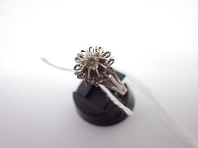Bague en or gris et diamants, poids 2,7g, TDD 53 - Photo 1