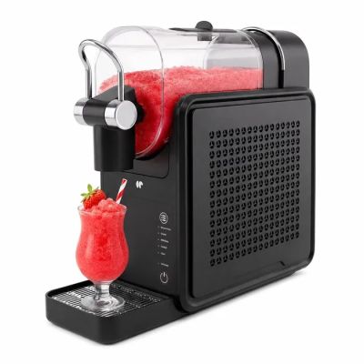 un gros plan d'un distributeur de boissons contenant une boisson