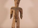 an image of a statue of a man with a hat on his head