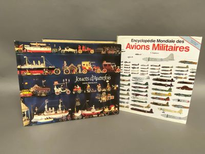 Lot de deux volumes : -E. ANGELUCCI Encyclopédie des avions …