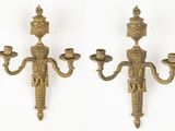 paire d'appliques murales antiques en laiton avec bougies sur chacune d'elles