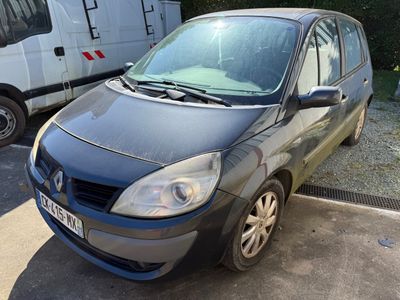 SUR LJ : VP RENAULT MEGANE SCENIC - Photo 1