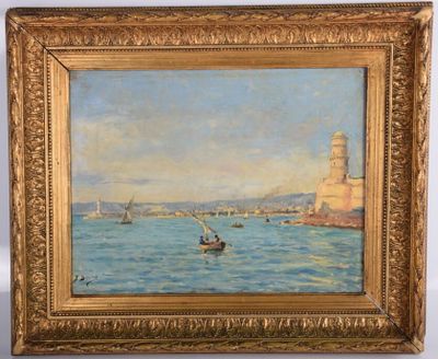 une peinture à l'huile représentant des bateaux sur l'eau, avec un phare en arrière-plan