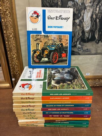 Walt Disney – Encyclopédie. 12 albums 
