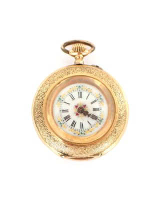 une image d'une montre de poche en or avec des chiffres romains sur le cadran