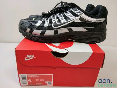 Nike Air Max neuves, noir/blanc, pour homme, pointure 11,5