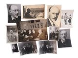 plusieurs vieilles photos en noir et blanc représentant des hommes en costume et cravate
