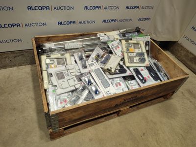 Divers - Palette Comprenant - - …