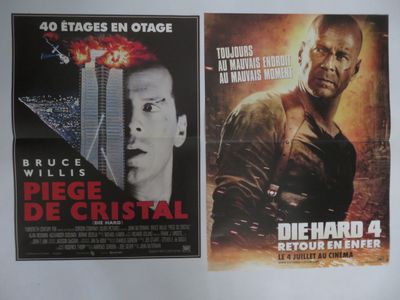 deux affiches de cinéma de « Die Hard 4 » et « Die Hard 4 » accrochées au mur