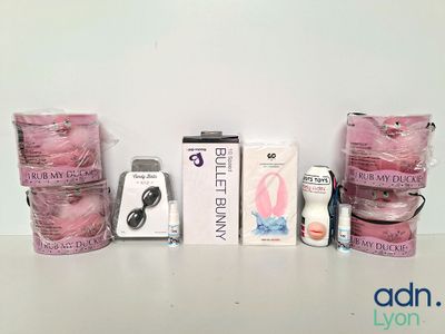 a lot of items that are sitting on a table