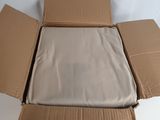 une boîte en carton contenant un matelas