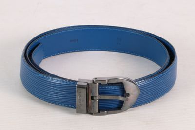LOUIS VUITTON - Ceinture en cuir épi bleu à boucle ardillon …