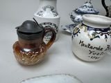 many different types of vases on the table