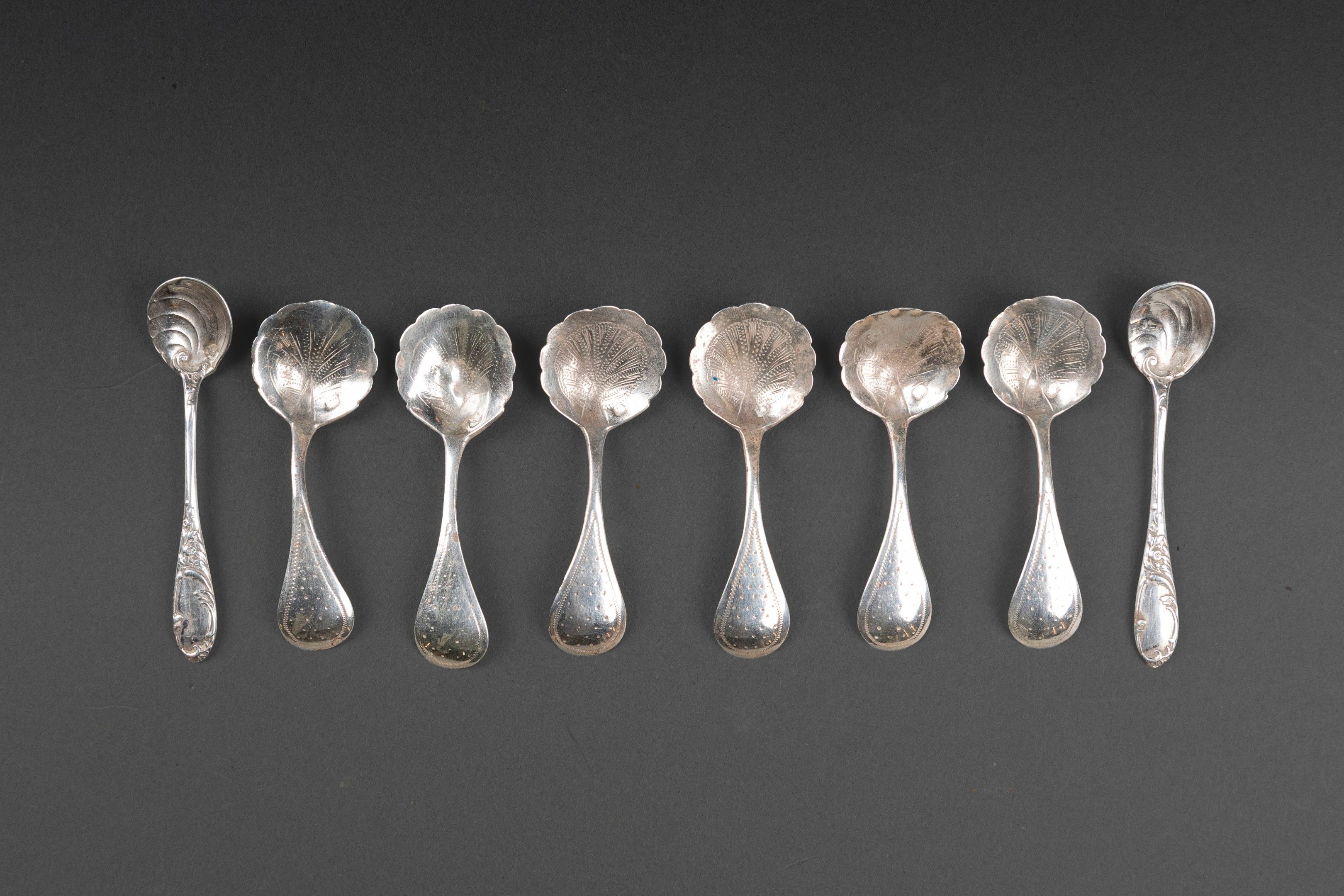 Objets d'art & Curiosités