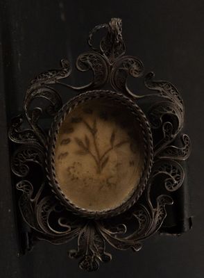 Reliquaire colonial en argent filigrané, 17e siècle