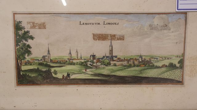 Gravure colorée notée au dos « vue de Limoges de Montjovis » par ...