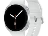 un gros plan d'une montre connectée avec un bracelet blanc