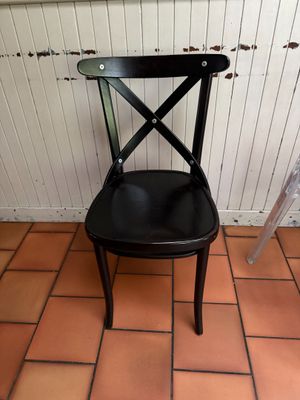 22 CHAISES "Gaston" bistro en bois noir