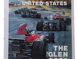 une affiche représentant une course de Grand Prix avec plusieurs voitures sur le circuit
