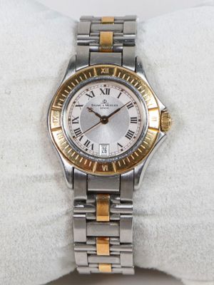 une image représentant une montre-bracelet pour femme, avec des chiffres romains