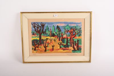 tableau accroché au mur d'une pièce aux murs blancs