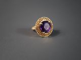 Bague en or jaune 14 carats avec améthorate