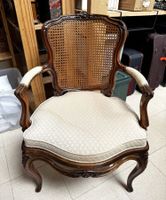 Paire de fauteuils lyonnais, cannés, Louis XV, époque second… (photo 3)