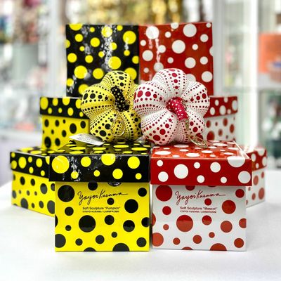 Yayoi Kusama Mascot Pumpkin (Jaune & Noir / Rouge & Blanc) S…