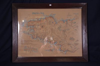 une vieille carte de ville encadrée dans un cadre en bois, sur fond noir