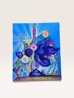 un tableau représentant un oiseau noir dans un champ de fleurs
