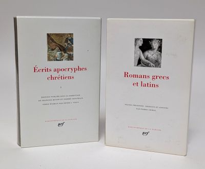 une paire de deux livres sur fond blanc, avec la photo d'une femme et d'un homme