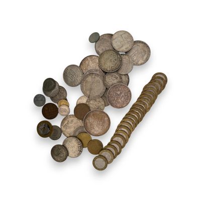 Petit lot de pièces dont environ 400g de pièces en argent