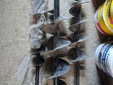 some tools that are laying on the floor