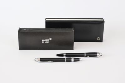 un stylo noir et une boîte sur laquelle figure un logo blanc