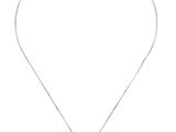 un collier composé d'une chaîne en argent et d'un pendentif en pierre marron