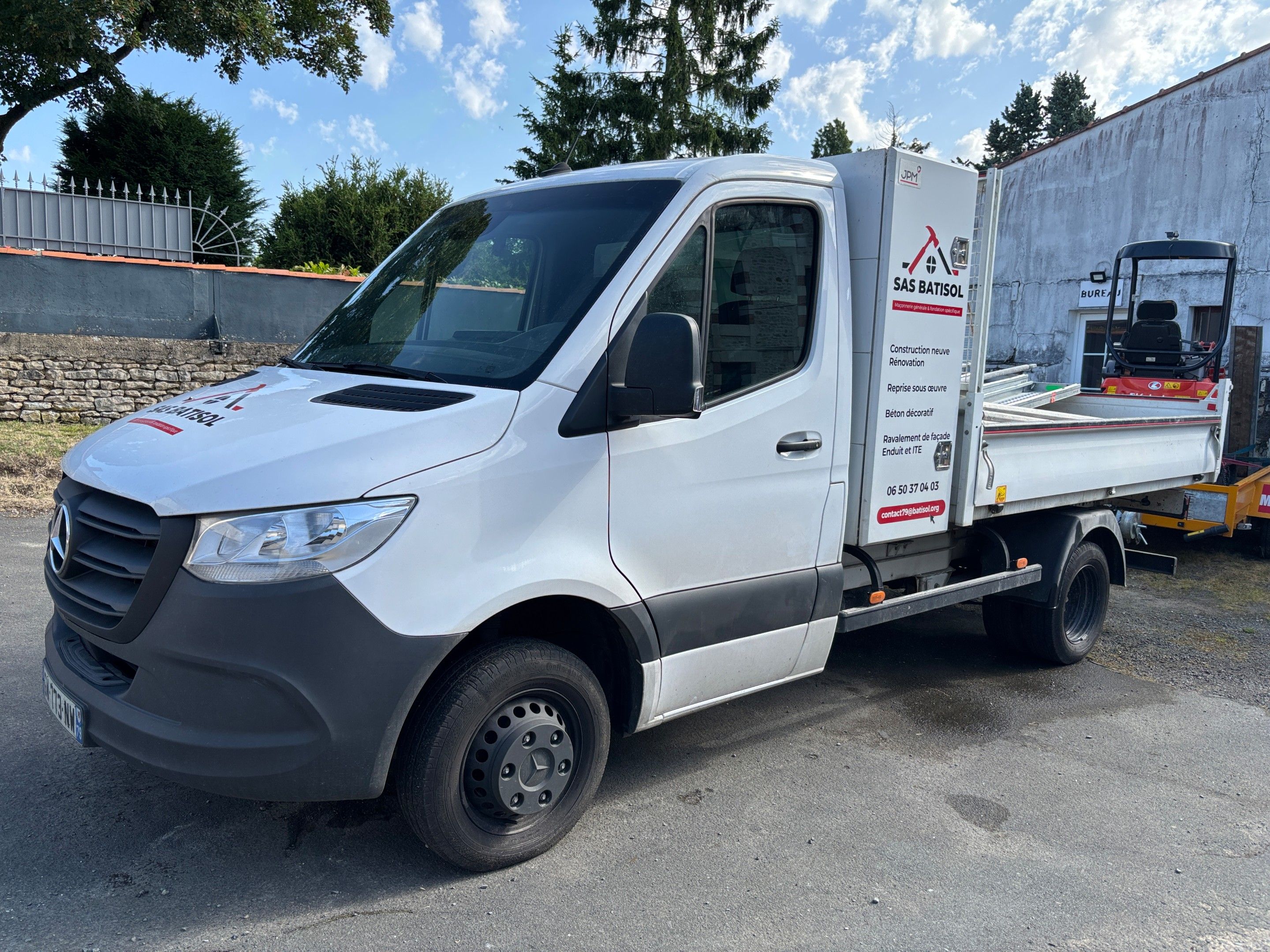 SUR REQUETE VOLONTAIRE : CTTE MERCEDES BENZ SPRINTER 517 CDI…