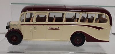 Bus corgi vintage highland
