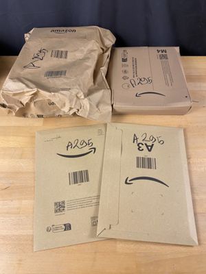Lot de 4 colis Mystère (Retour Amazon,NPAI ,Adresse incomplè…