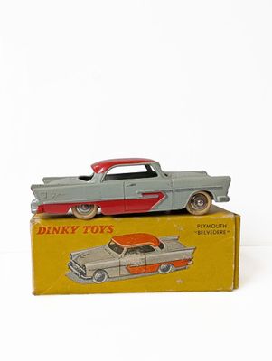 DINKY TOYS France, Ref 24 D. Véhicule miniature au 1/43 e "P…