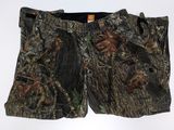 mossy camo cargo shorts with pockets and pockets on the front