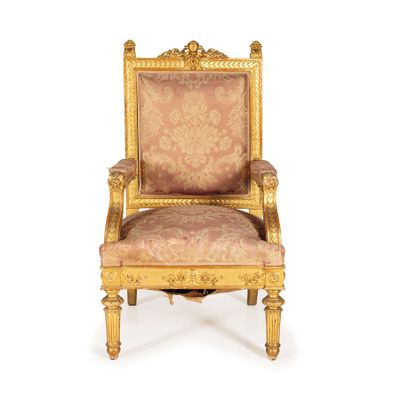 Partie D'UN Ensemble DE Salon EN Bois SculptÉ ET DorÉ, Fin D…