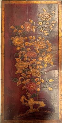 une photo d'une photo d'un vase de fleurs