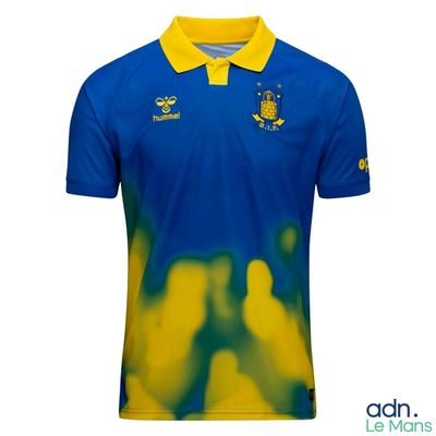 un polo bleu et jaune avec un col jaune