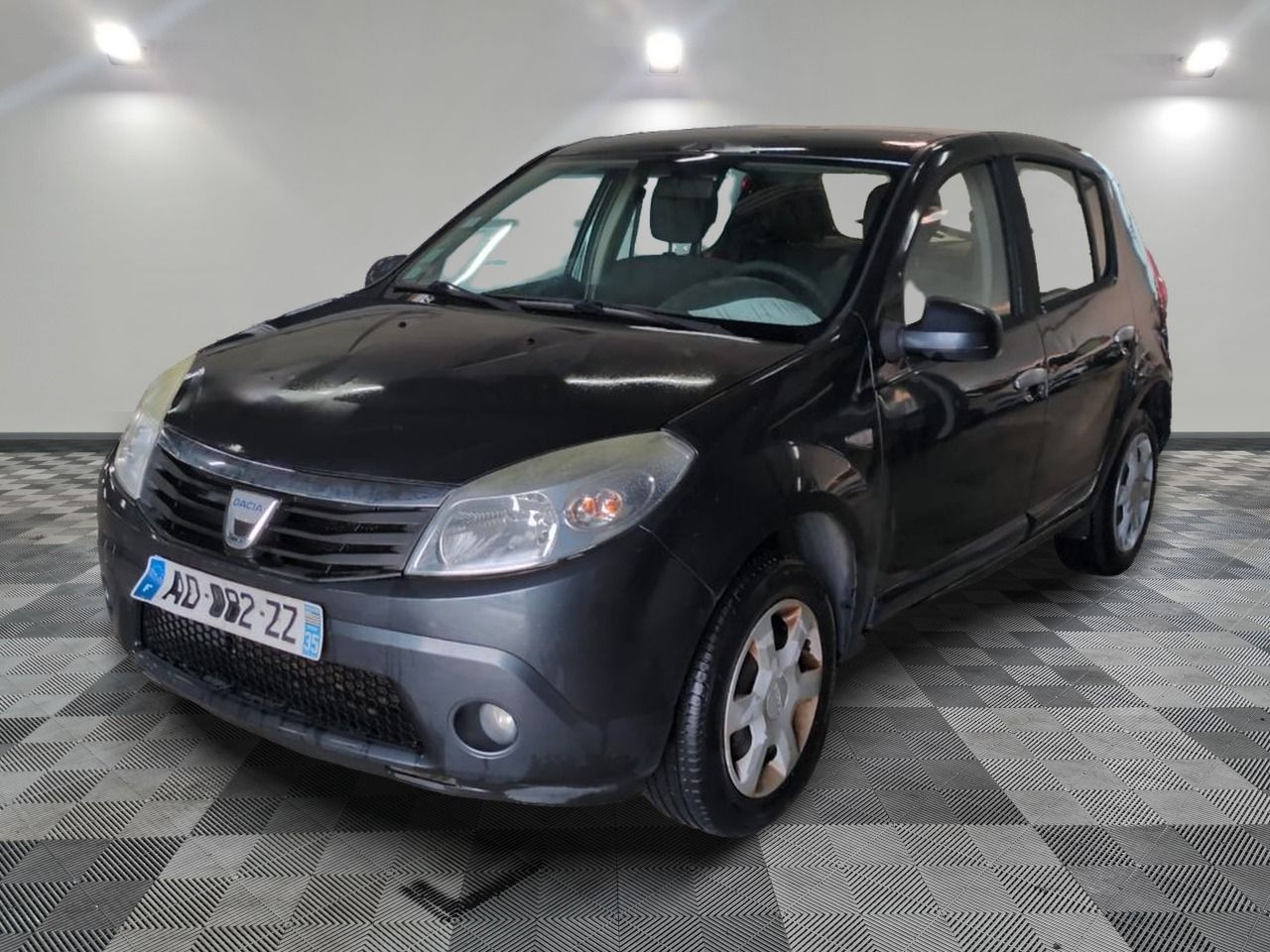 DACIA - SANDERO 1.4 MPI 75 GPL ECO2 LAURÉATE - EG - Mise en …