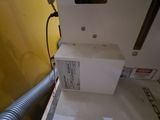 a picture of a machine that is sitting in a room