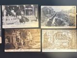 de nombreuses vieilles photos accrochées au mur de cette pièce